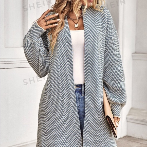 Beautiful NWT Chevron weave Aquamarine Sweater - Picture 2 of 7